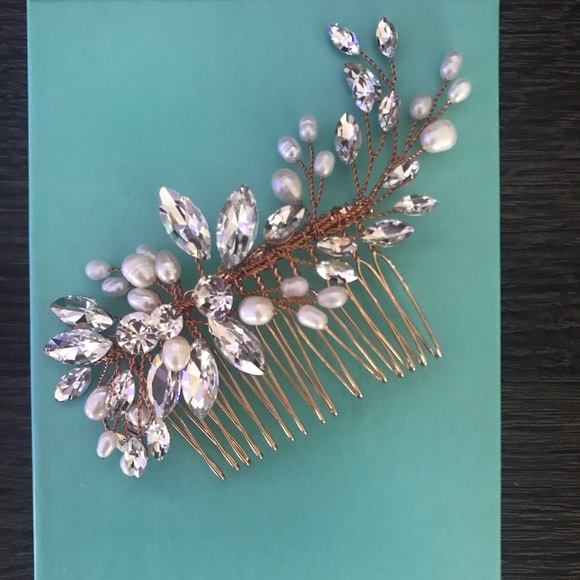 Bridal/special occasion hair piece - Picture 1 of 1